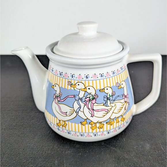 Ribbon Geese B&D Tea Pot Lid Farmhouse Country Animals Yellow Stripes Floral - Picture 3 of 6